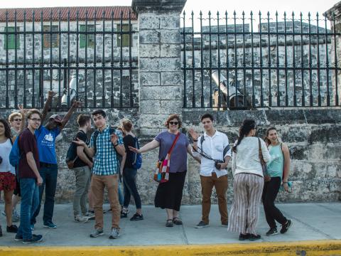 Group of students and faculty in Cuba